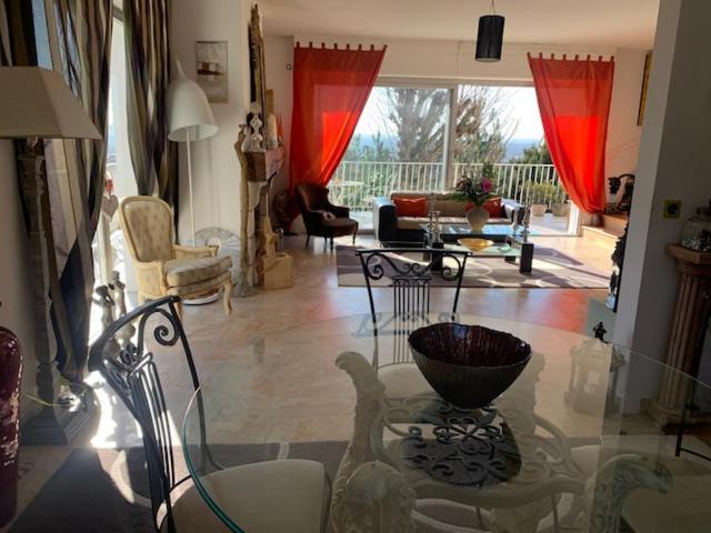 Superbe Appartement Spacieux Et Lumineux Au Calme - Grandes Terrasses Belle Vue Montigny-lès-Cormeilles エクステリア 写真